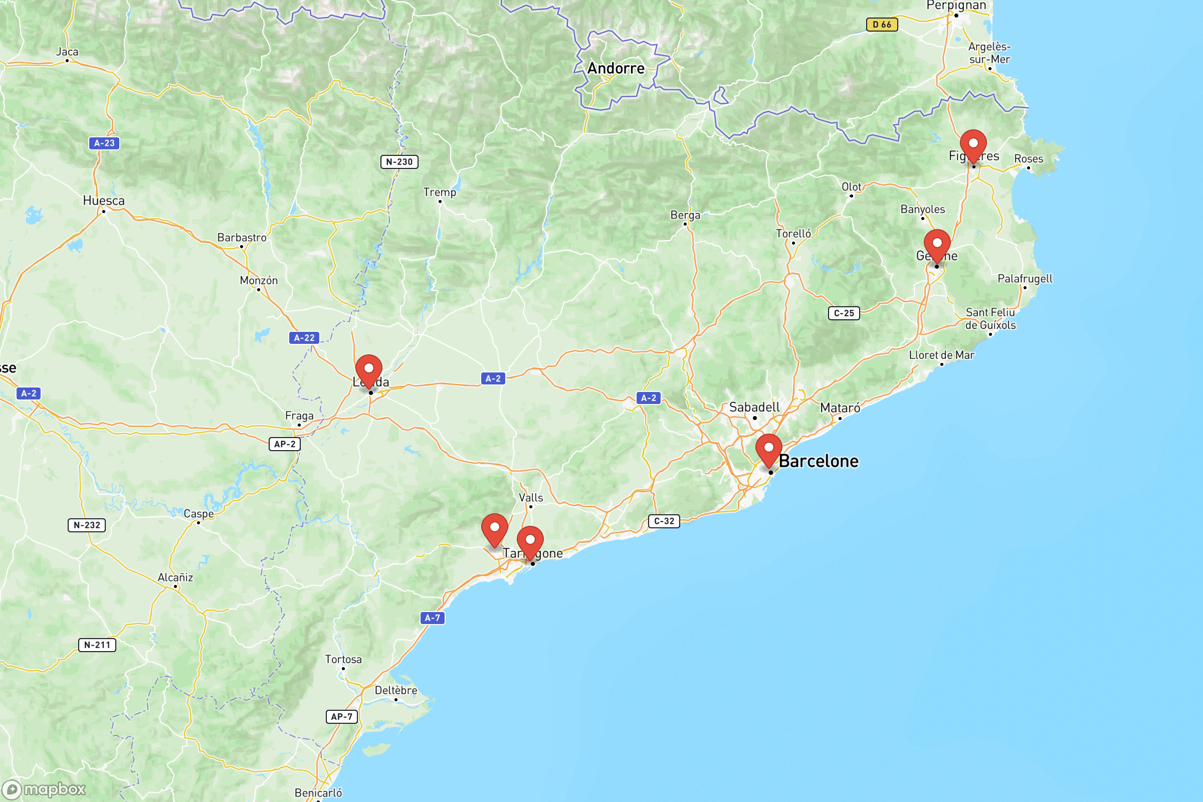 Carte des villes principales de la Catalogne : Barcelone, Gérone, Tarragone, Lleida